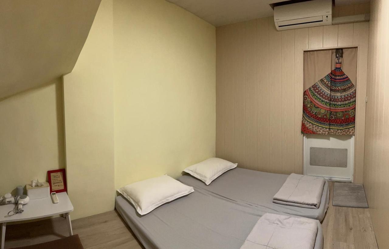 Taitung Back To Real Hostel מראה חיצוני תמונה